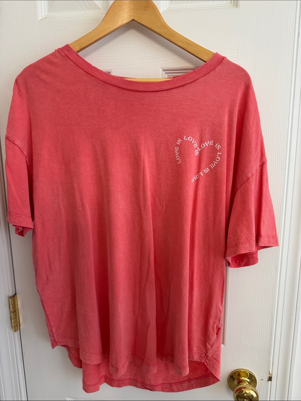 Women’s Coral Short-Sleeve Graphic Tee